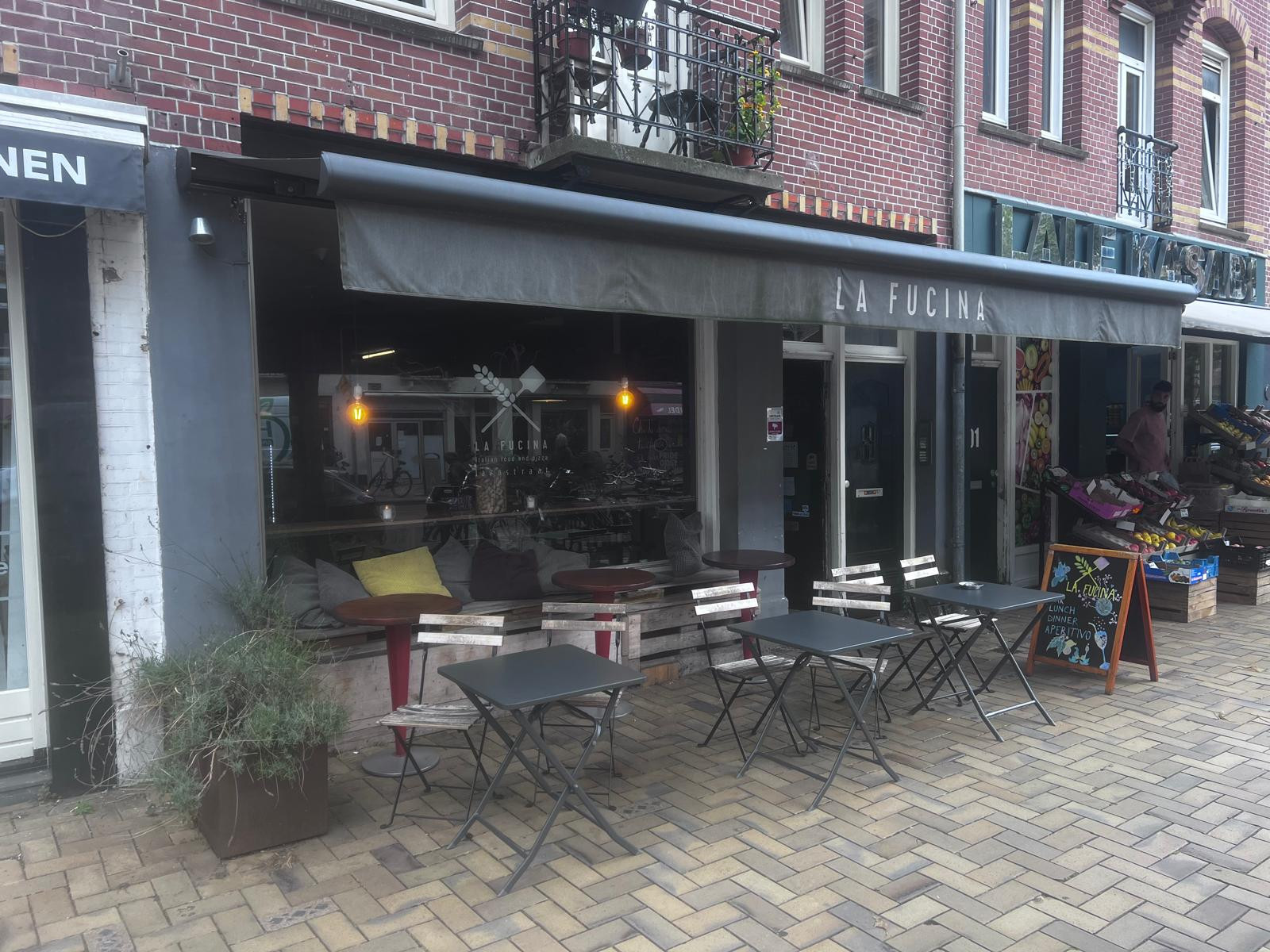 17. La Fucina
